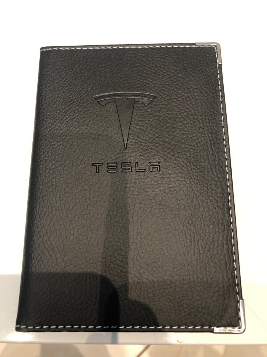 Achat Porte carte grise avec logo Tesla - Tesla - Forum Automobile