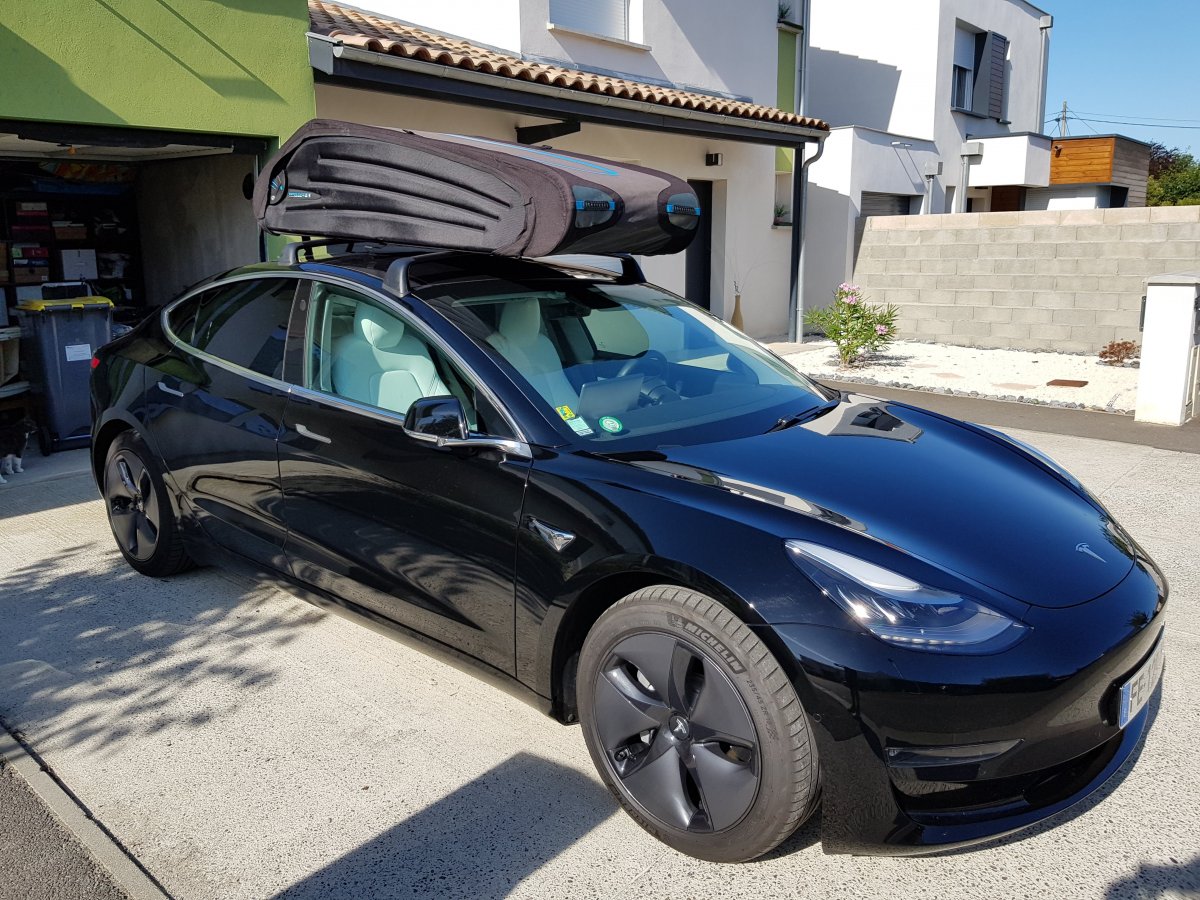 Démontage ciel de toit - Tesla Model 3 - Forum Automobile Propre
