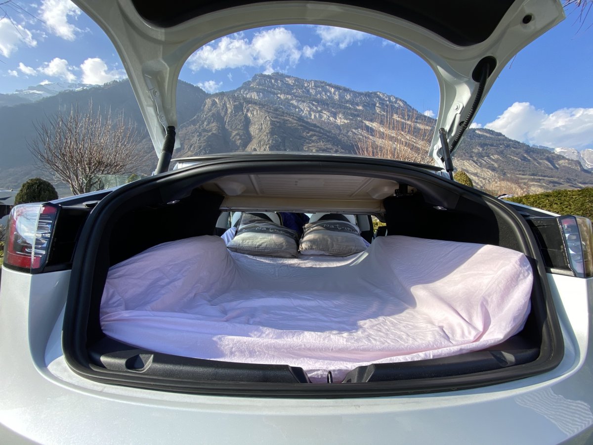 Tesla Model 3 et Model Y : ensemble de matelas de camping pour