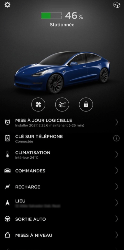 Tapis de charge sans fil noir pour Tesla Model 3 2024 Highland Central  Control