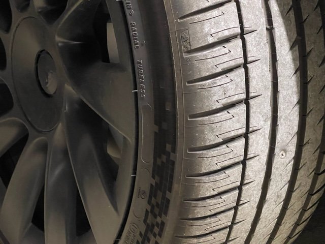 Kit de réparation crevaison pneu tubeless disponible sur norauto.fr 