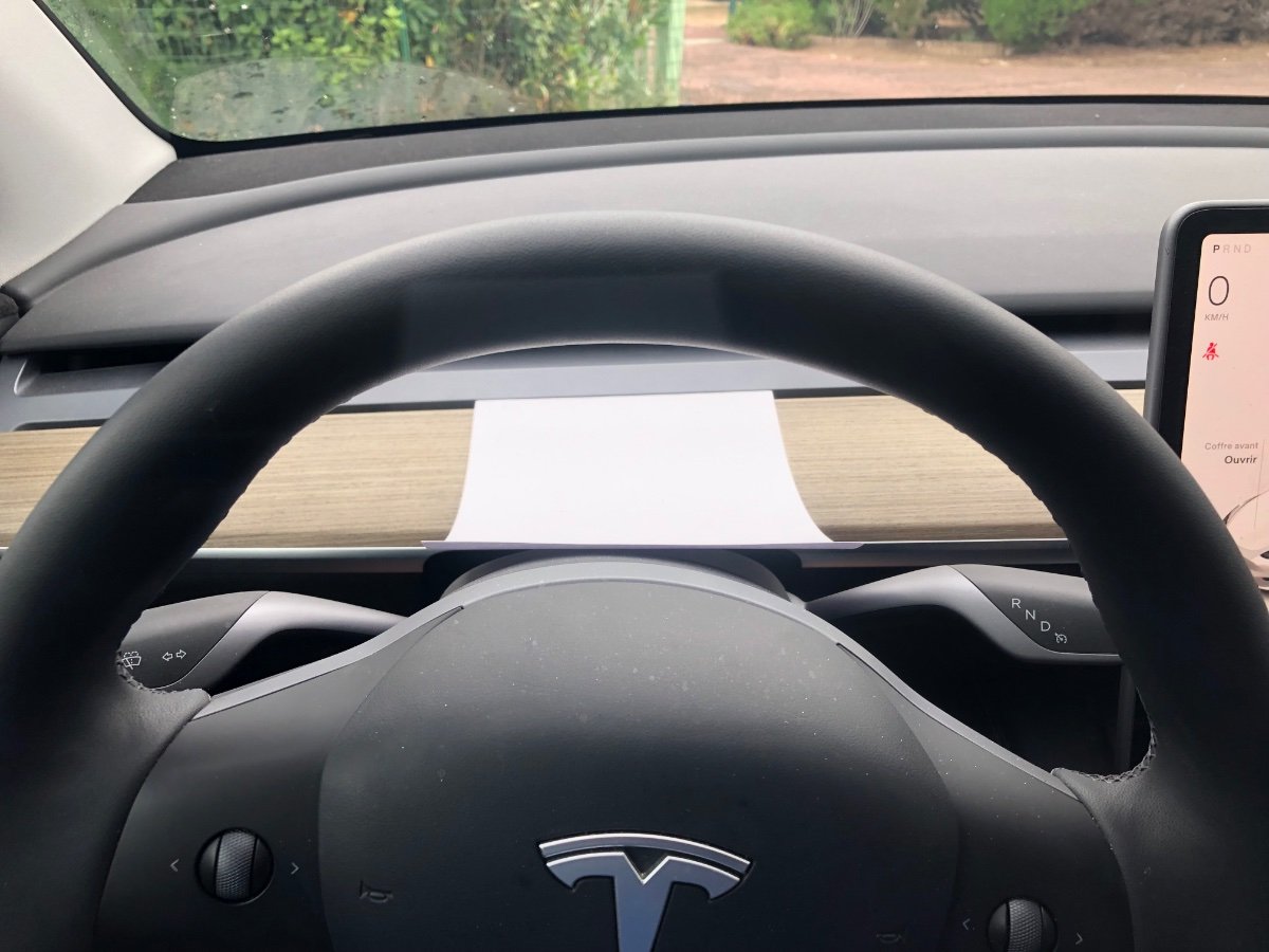 Mieux orienter la ventilation du visage - Tesla Model Y - Forum Automobile  Propre