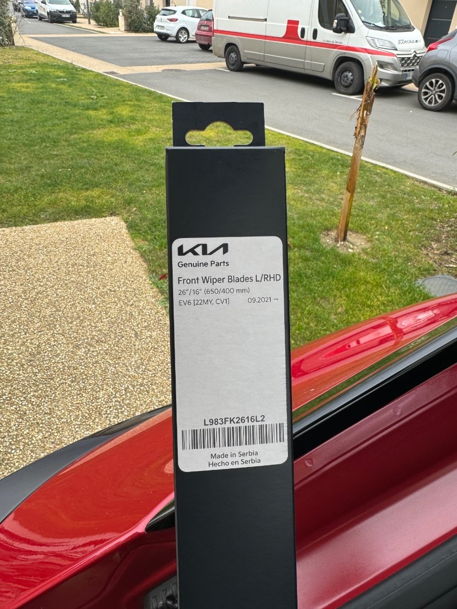 Pourquoi pas d'essuie-glace arrière pour le Kia EV6? - Guide Auto