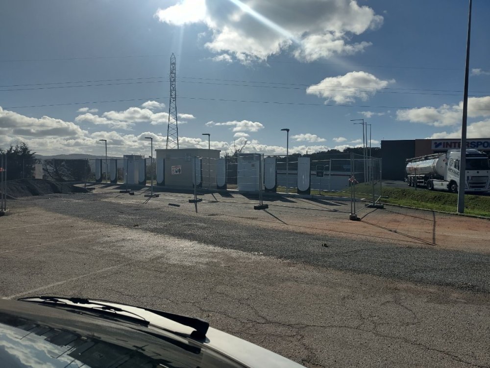 4389 - Tesla Figeac 2.jpg